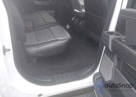 2022 Ford F150 Xlt from USA, damaged, VIN 1FTFW1E58NFB43687